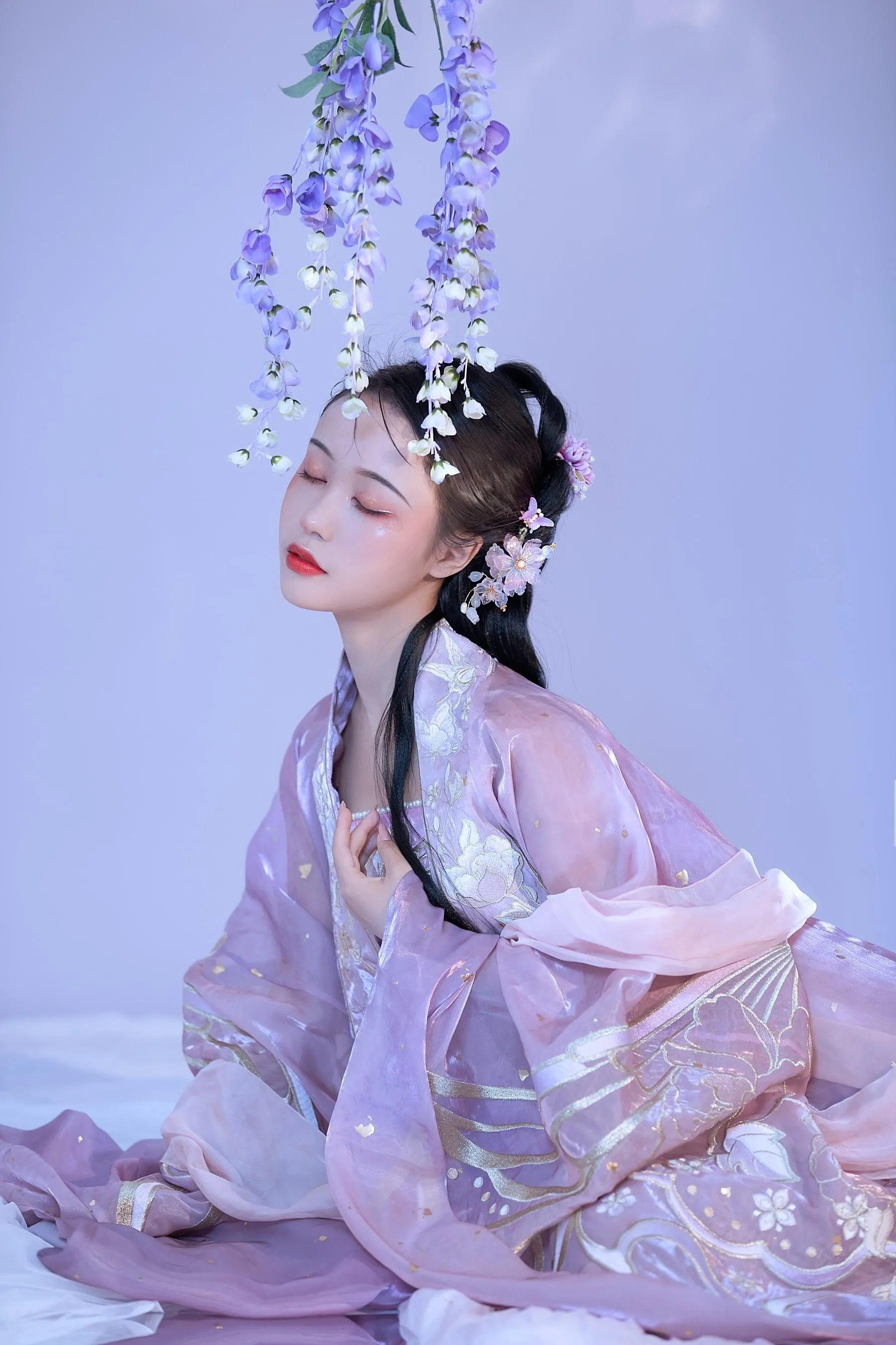 [YITUYU艺图语]2022.08.12 镜花水月 梨一依 [24P]插图2